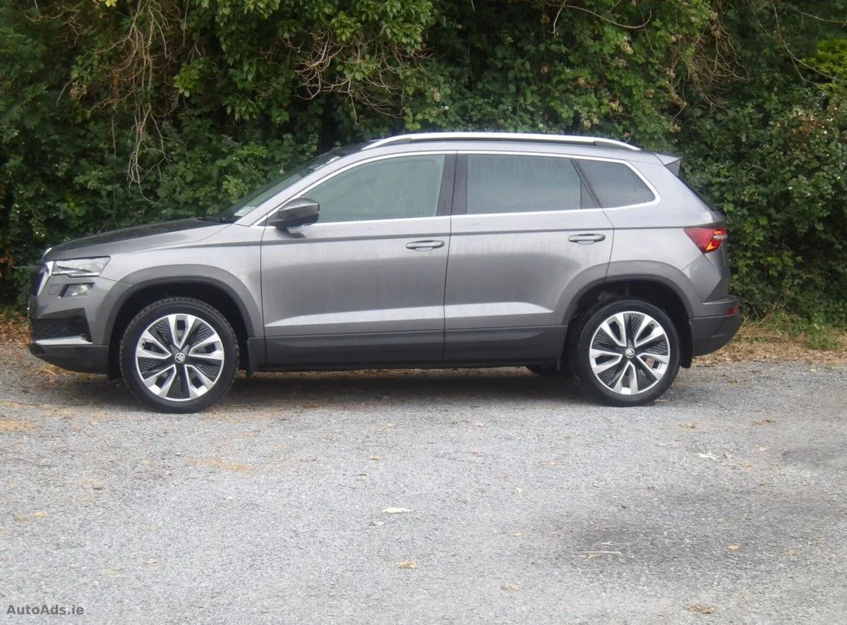 2023 Skoda Karoq – photo 1