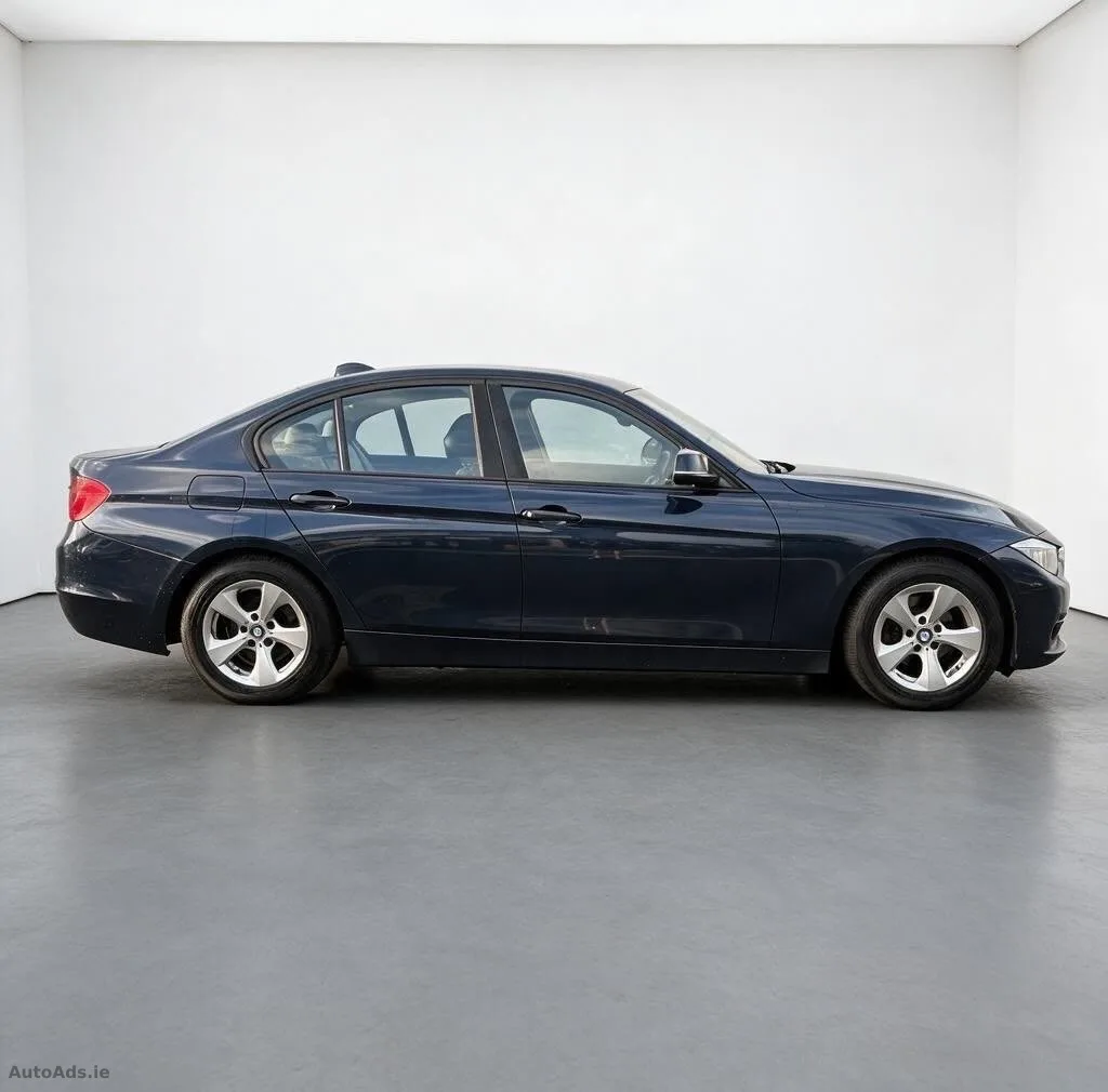 2013 BMW 3 Series – photo 5