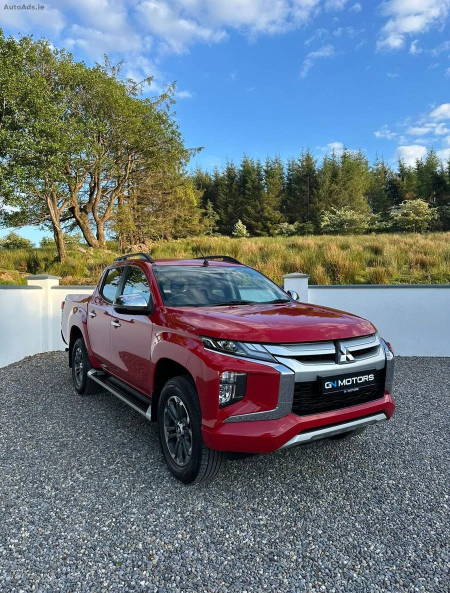 2020 Mitsubishi L200