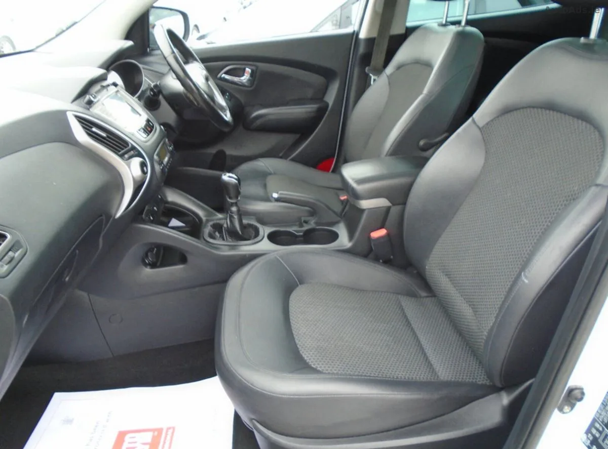 2011 Hyundai ix35 – photo 2