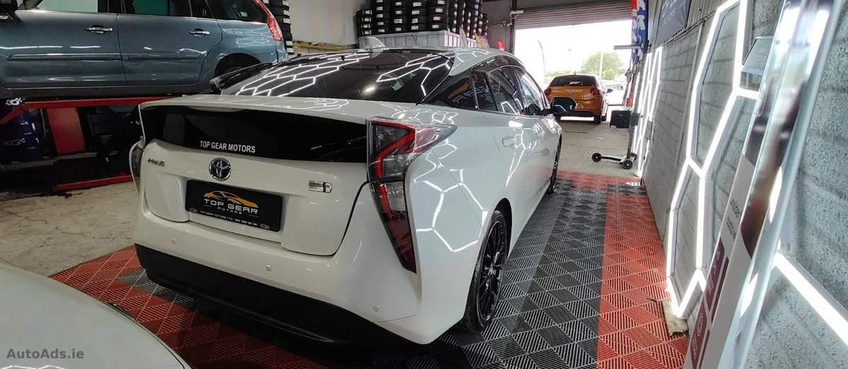 2017 Toyota Prius – photo 7
