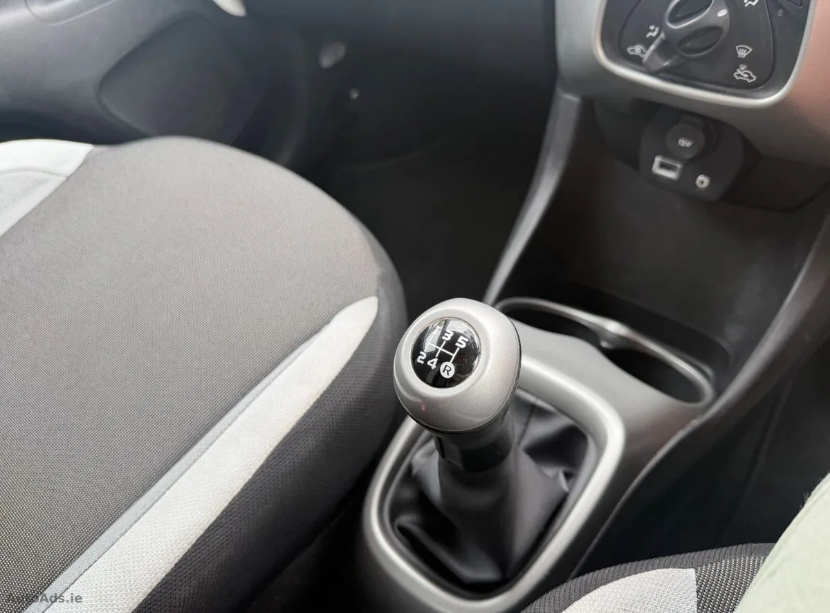 2015 Toyota Aygo – photo 13