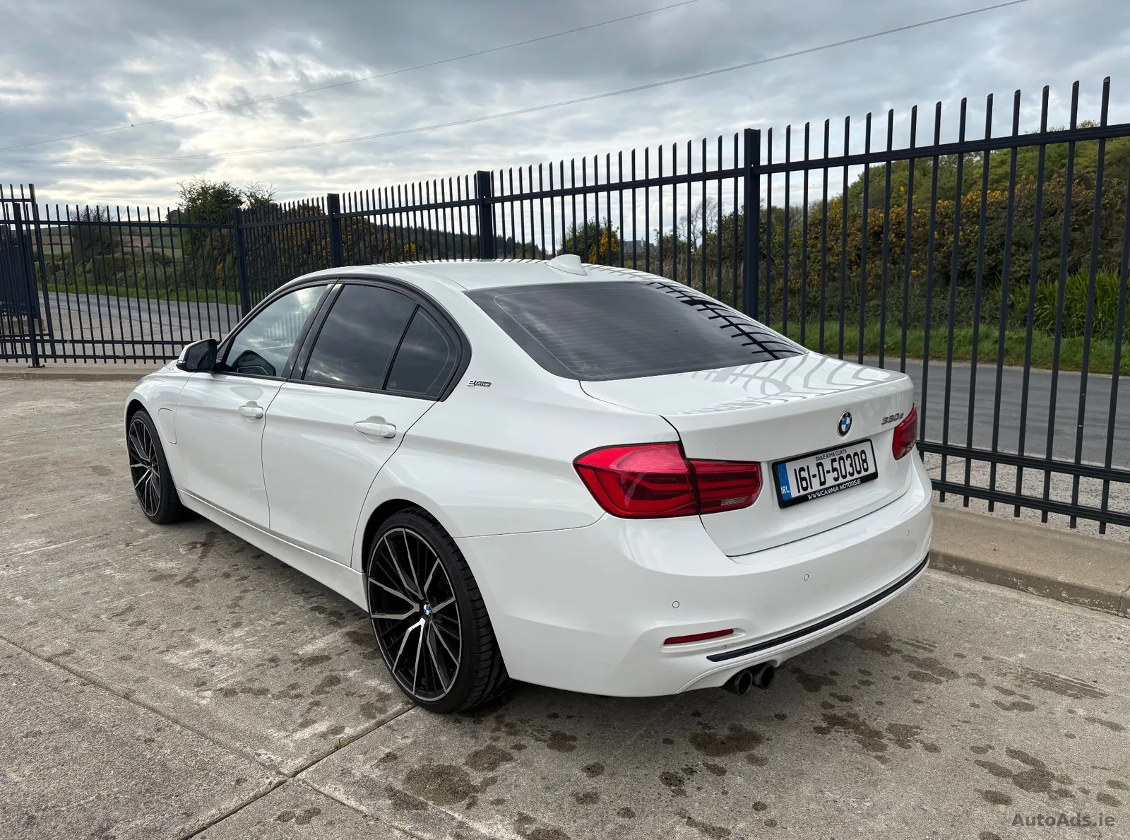 2016 BMW 3 Series – photo 6