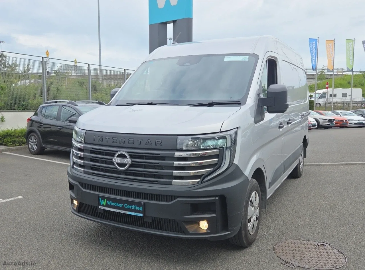 2025 Nissan Interstar – photo 11