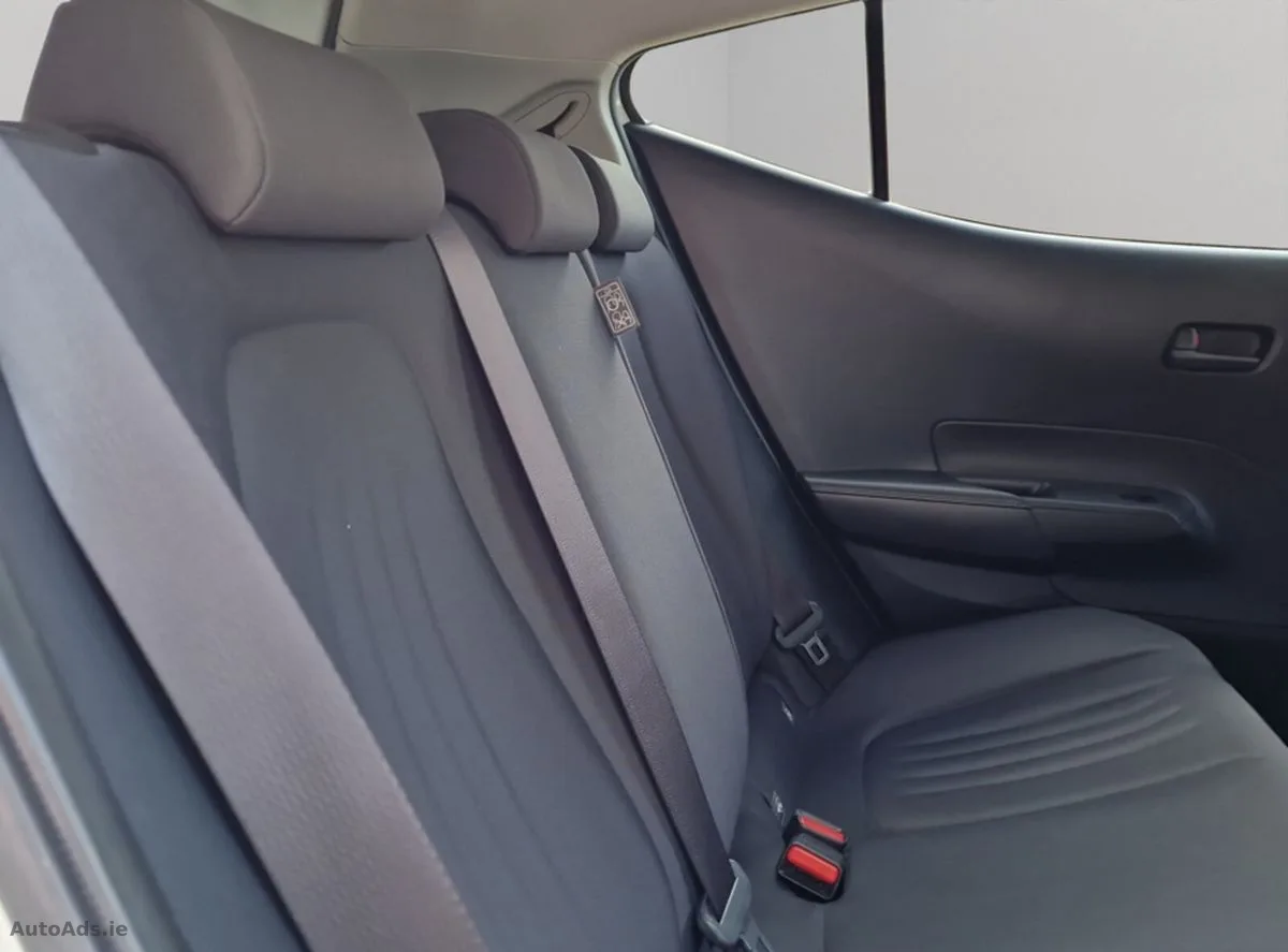 2021 Toyota Aqua – photo 9