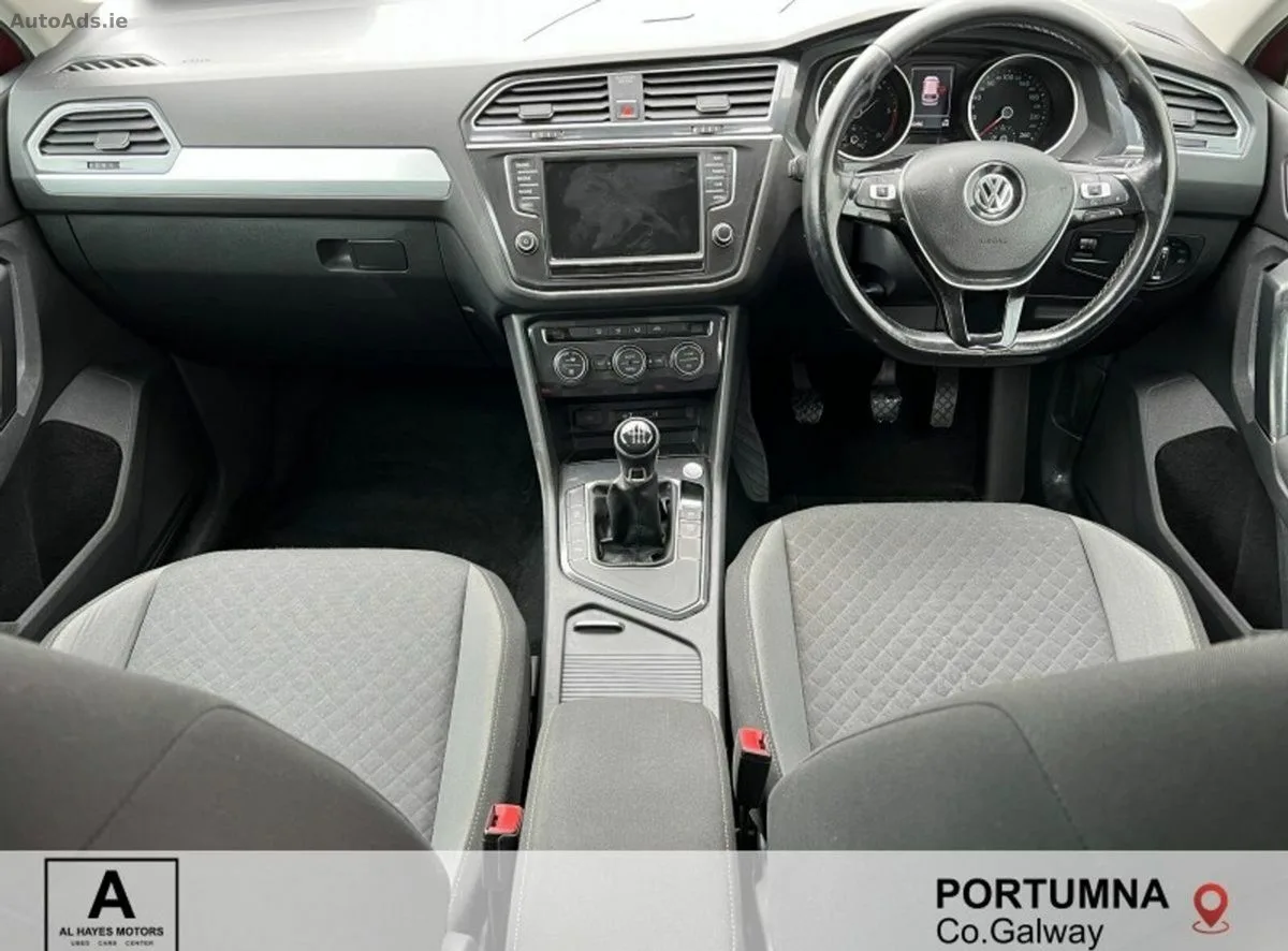 2017 Volkswagen Tiguan – photo 2