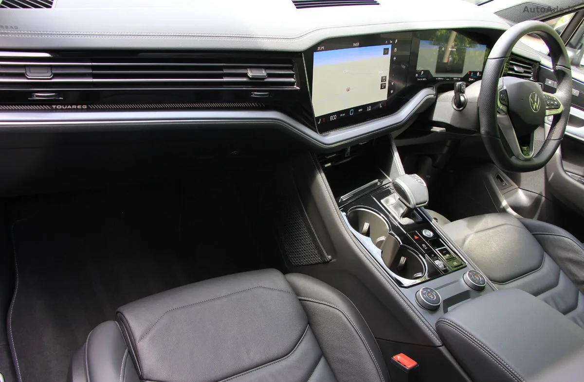 2025 Volkswagen Touareg – photo 14