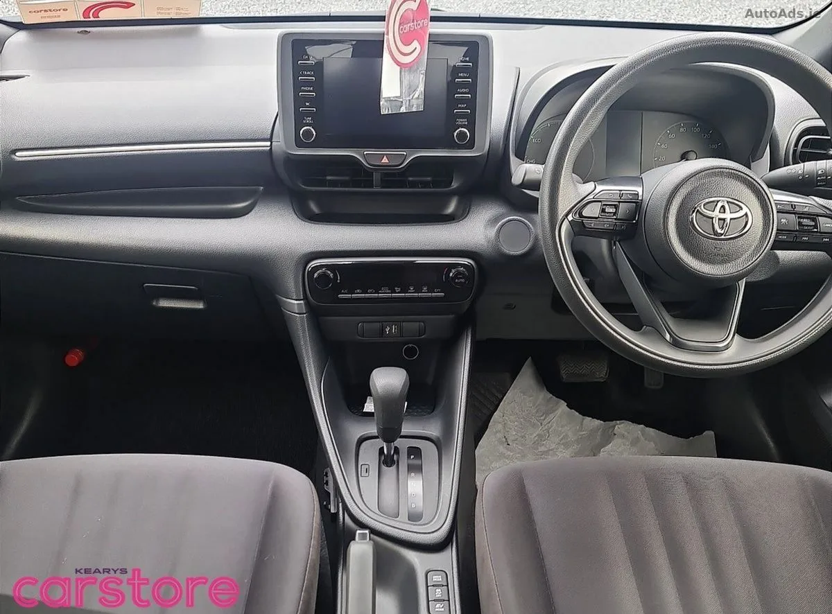 2022 Toyota Yaris – photo 11