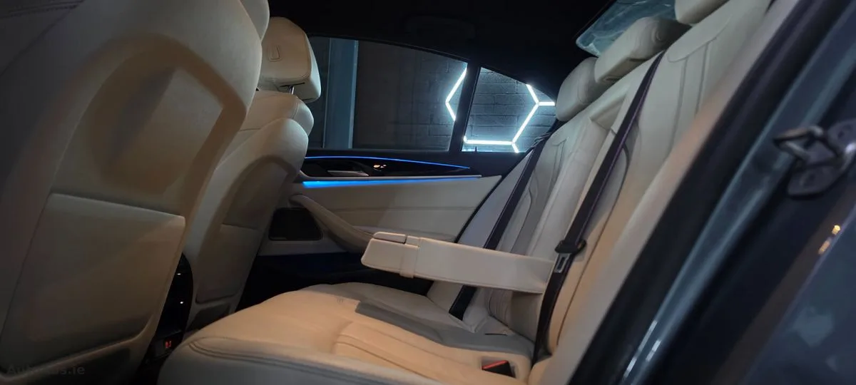 2020 BMW 5-Series – photo 20