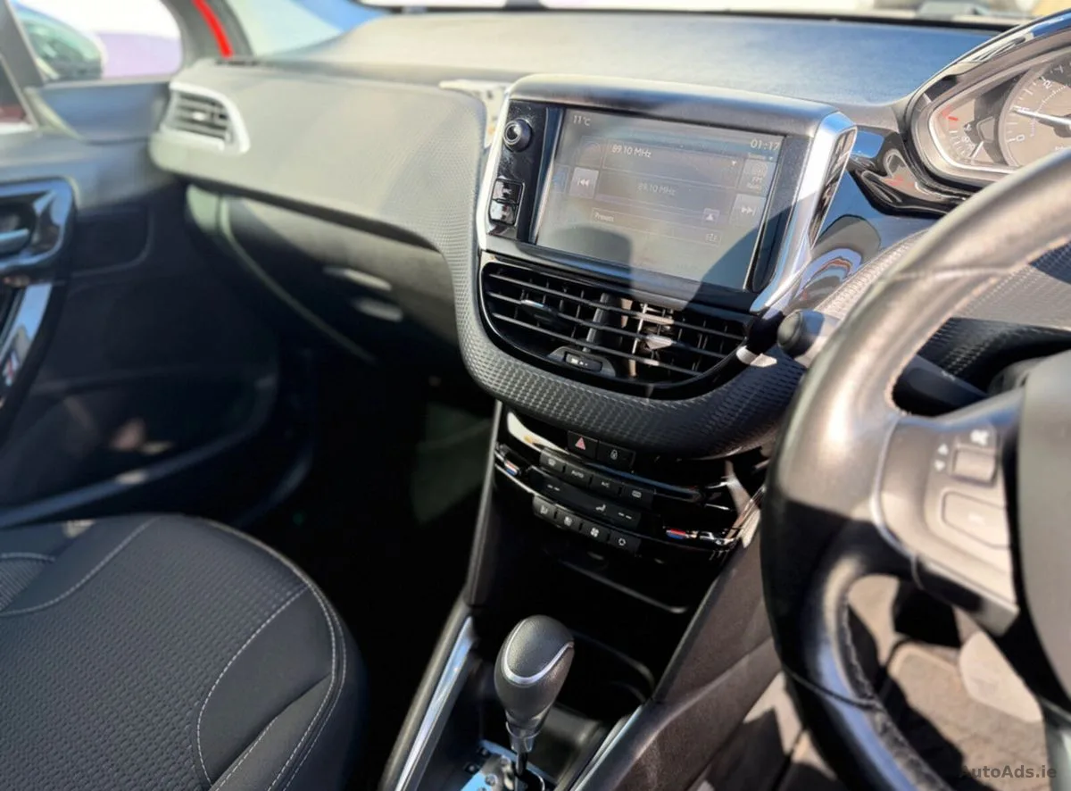 2017 Peugeot 208 – photo 9