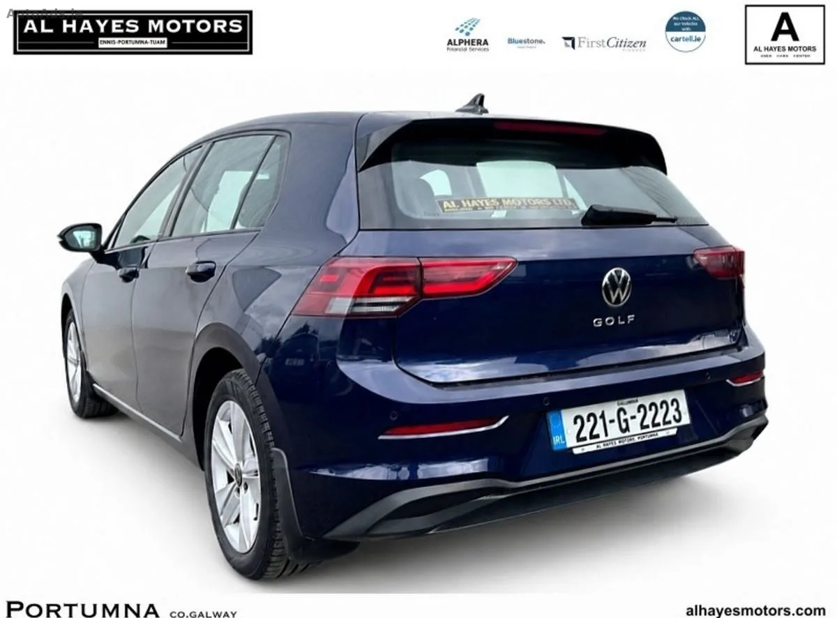 2022 Volkswagen Golf – photo 3