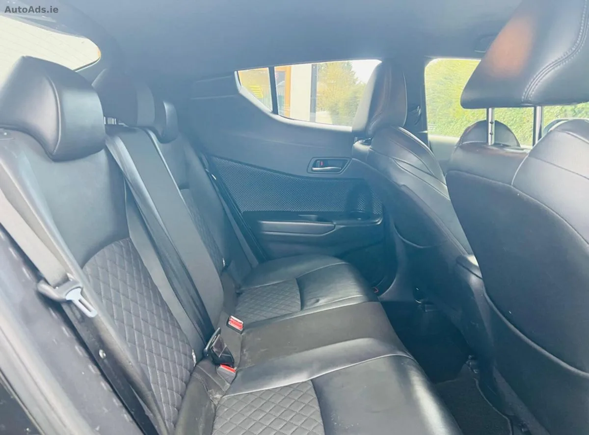 2020 Toyota C-HR – photo 19
