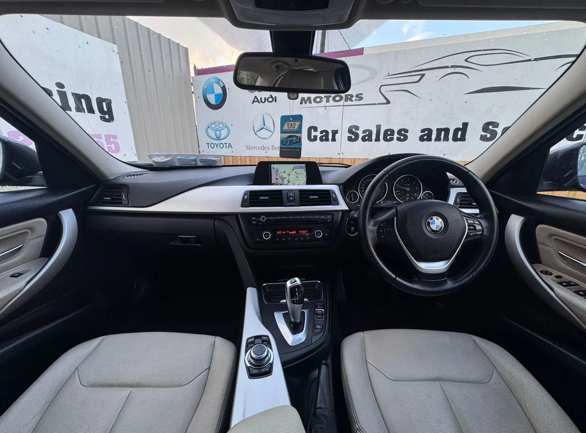 2015 BMW 3-Series – photo 17