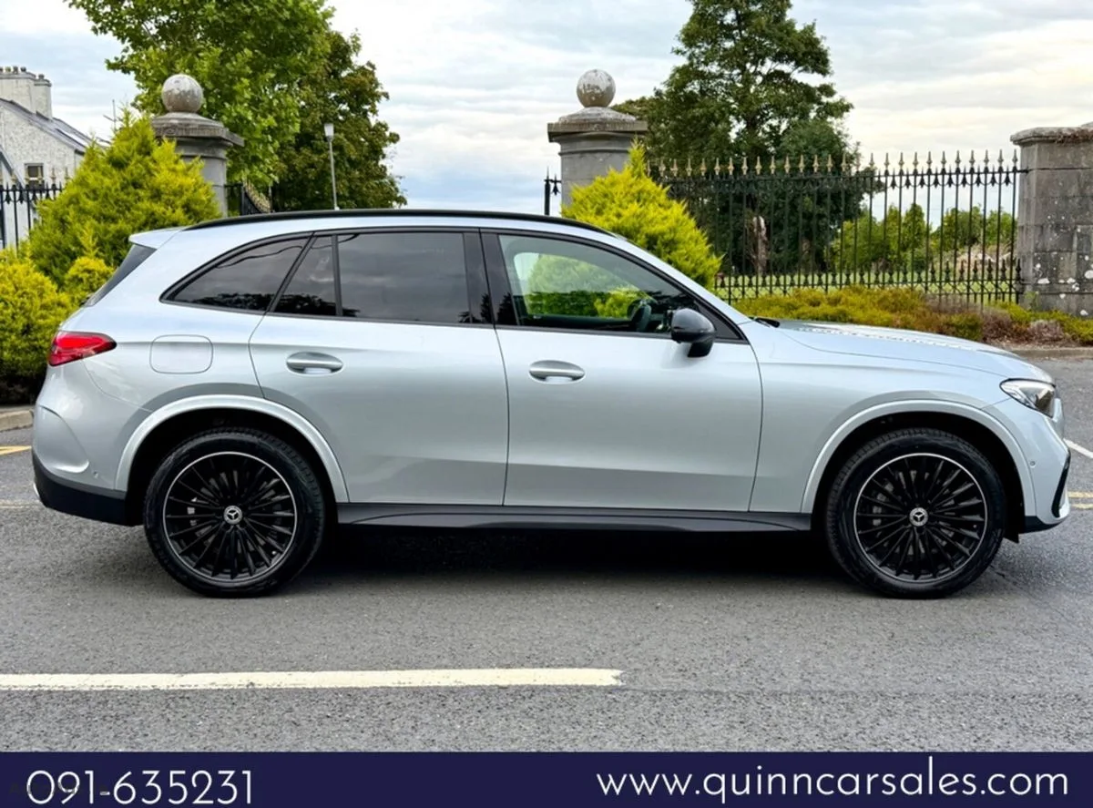 2026 Mercedes-Benz GLC – photo 2