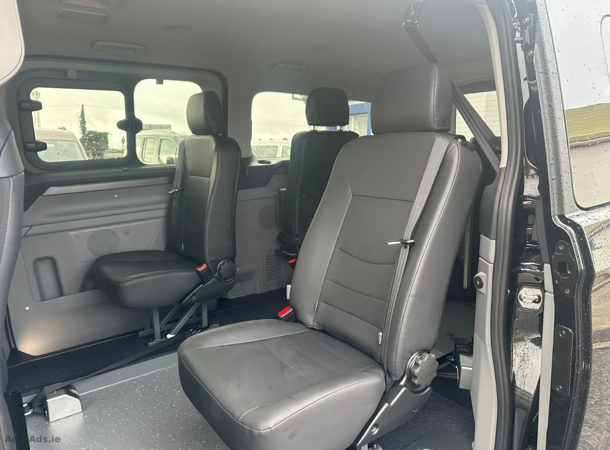 2026 Ford Tourneo Custom – photo 15