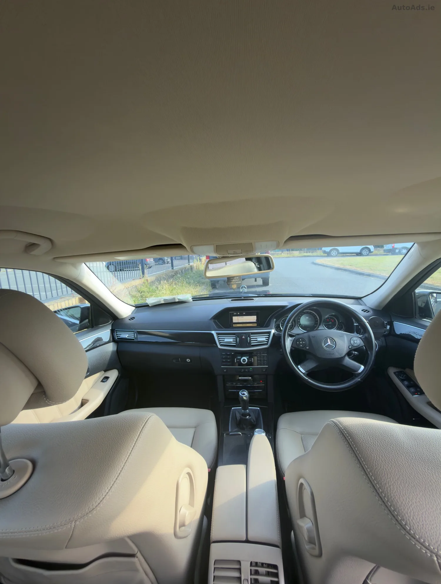 2011 Mercedes-Benz E-Class – photo 5