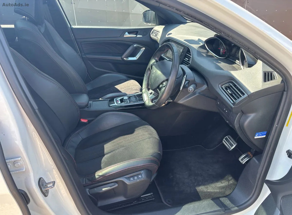 2015 Peugeot 308 – photo 9