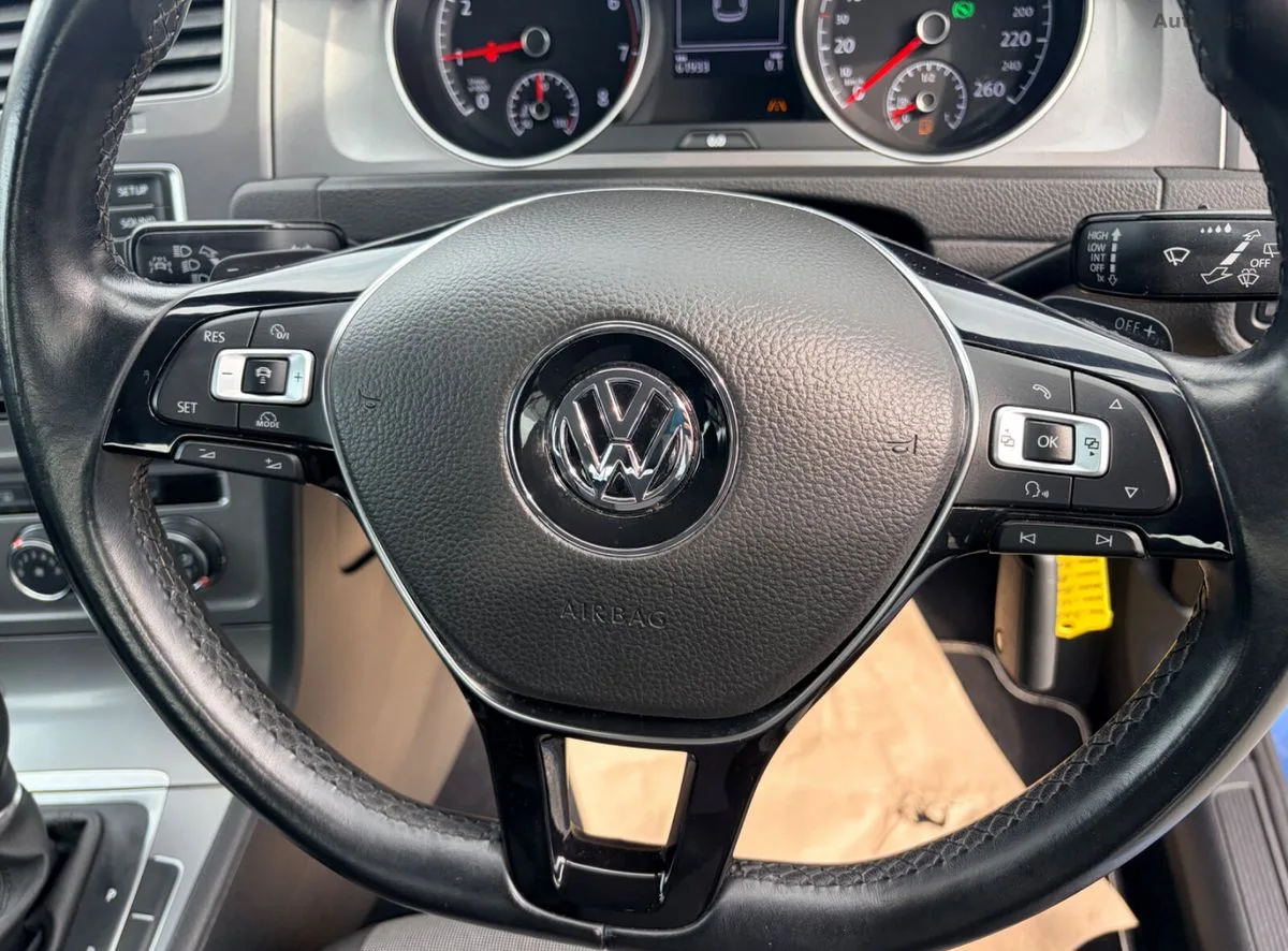 2015 Volkswagen Golf – photo 17