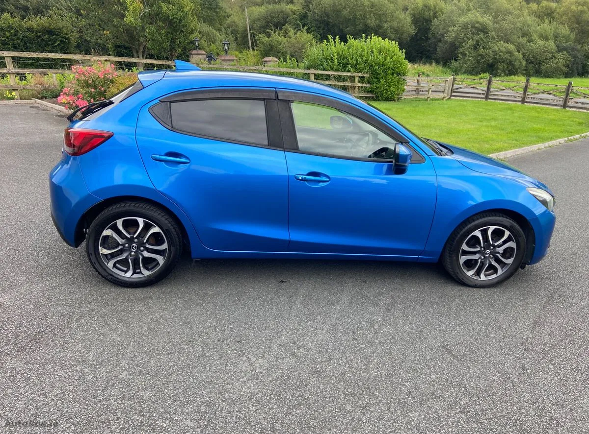 2017 Mazda Demio – photo 7