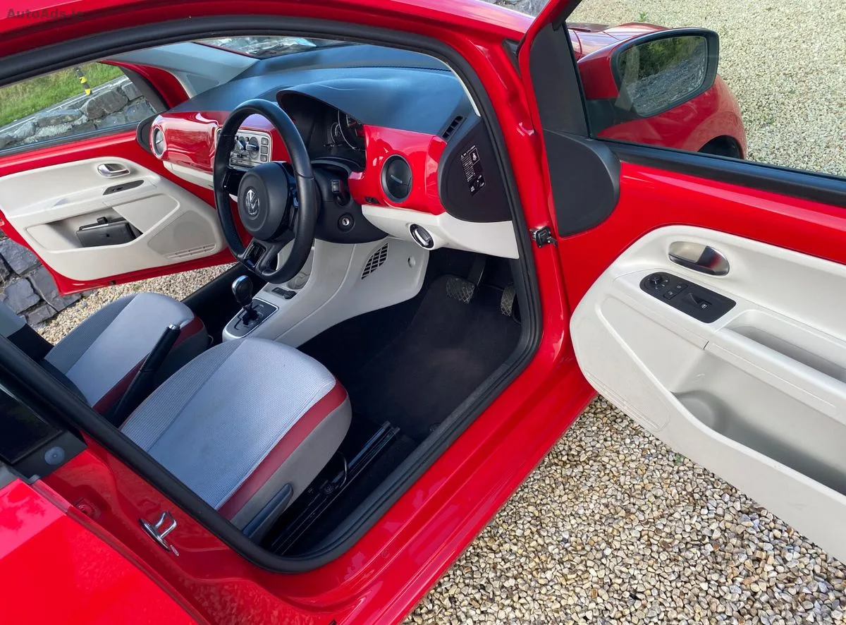 2014 Volkswagen up! – photo 5