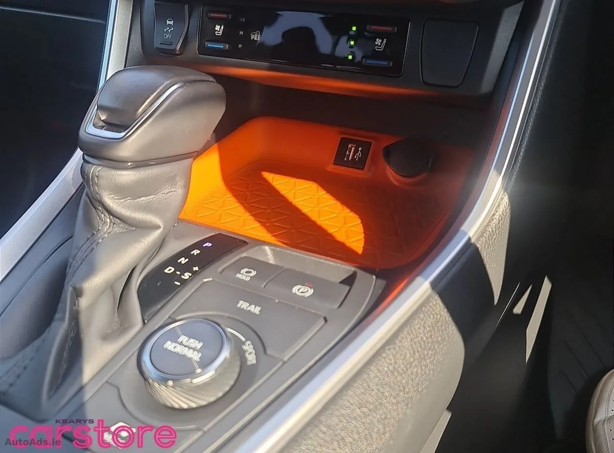 2023 Toyota RAV4 – photo 20