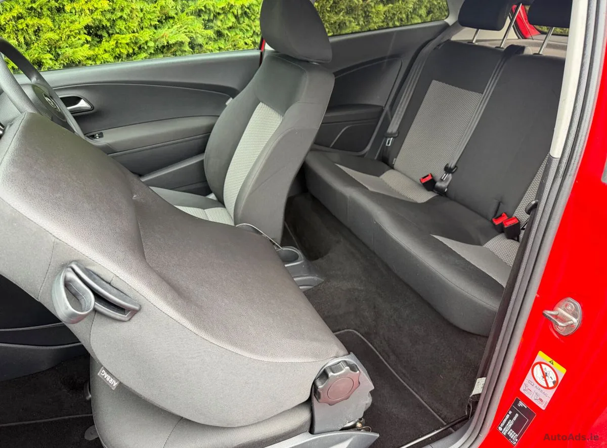 2013 Volkswagen Polo – photo 18