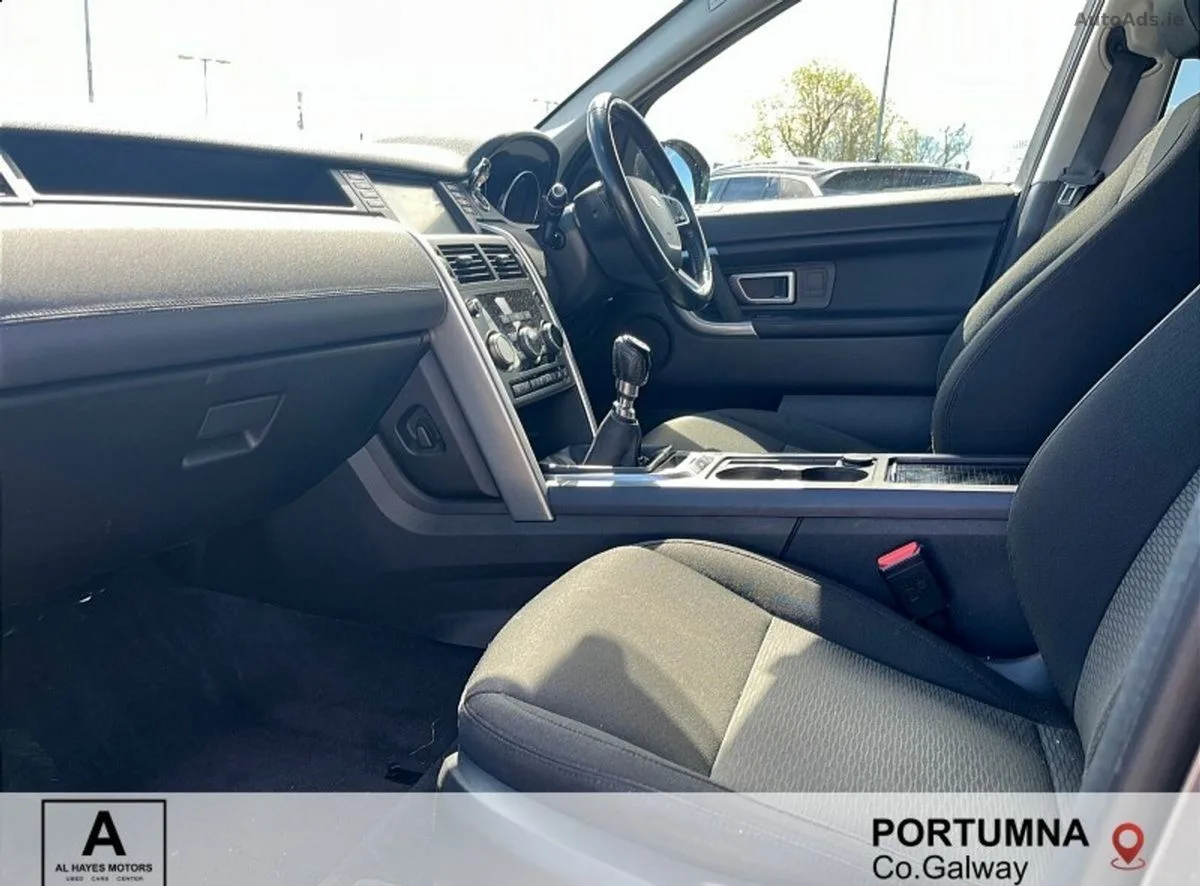 2018 Land Rover Discovery Sport – photo 2
