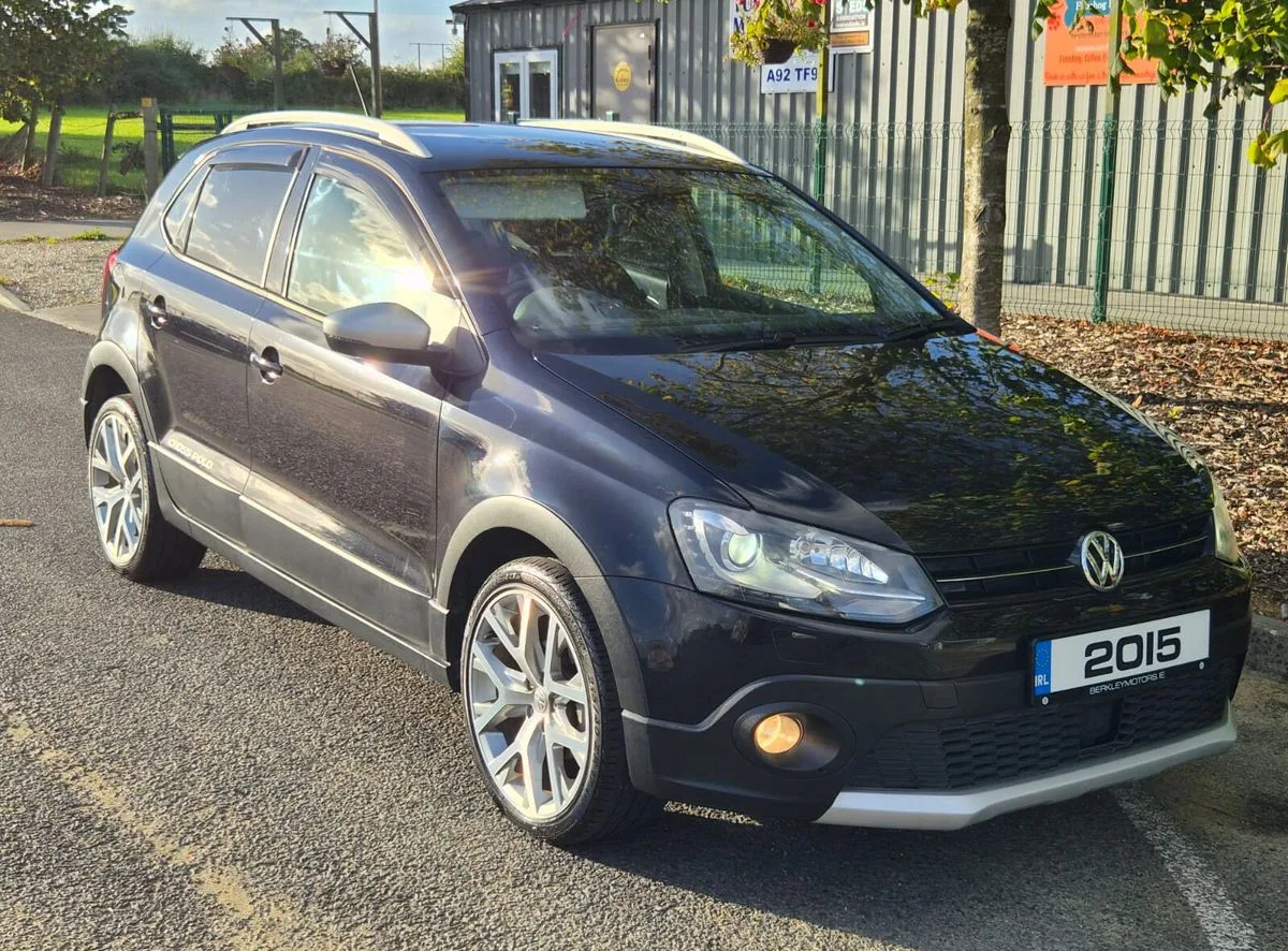 2015 Volkswagen Polo – photo 2