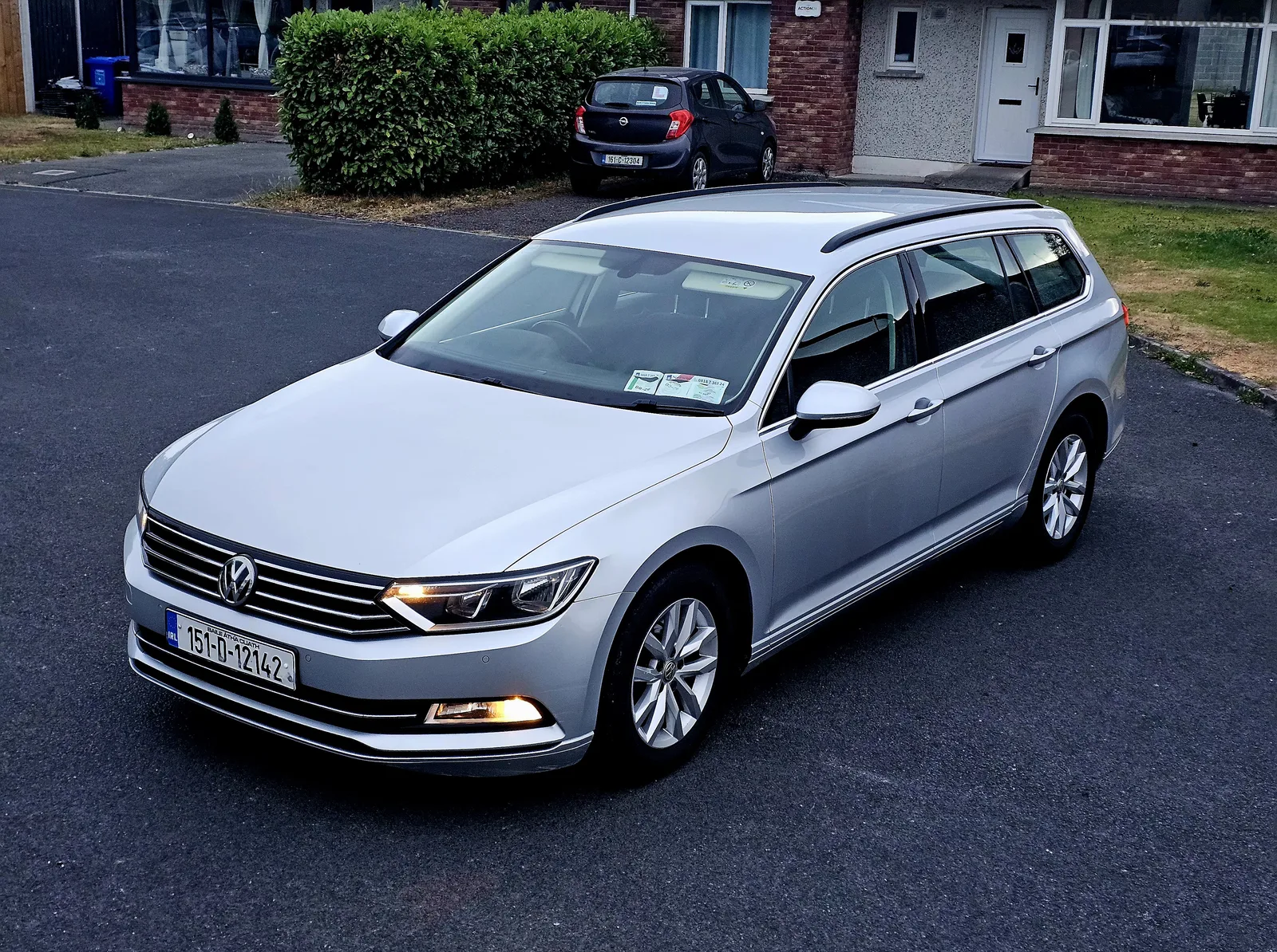 2015 Volkswagen Passat – photo 1