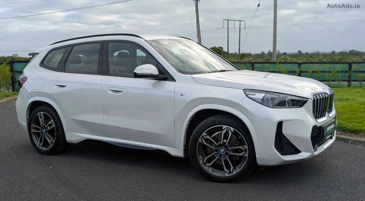 2023 BMW iX1 – photo 4