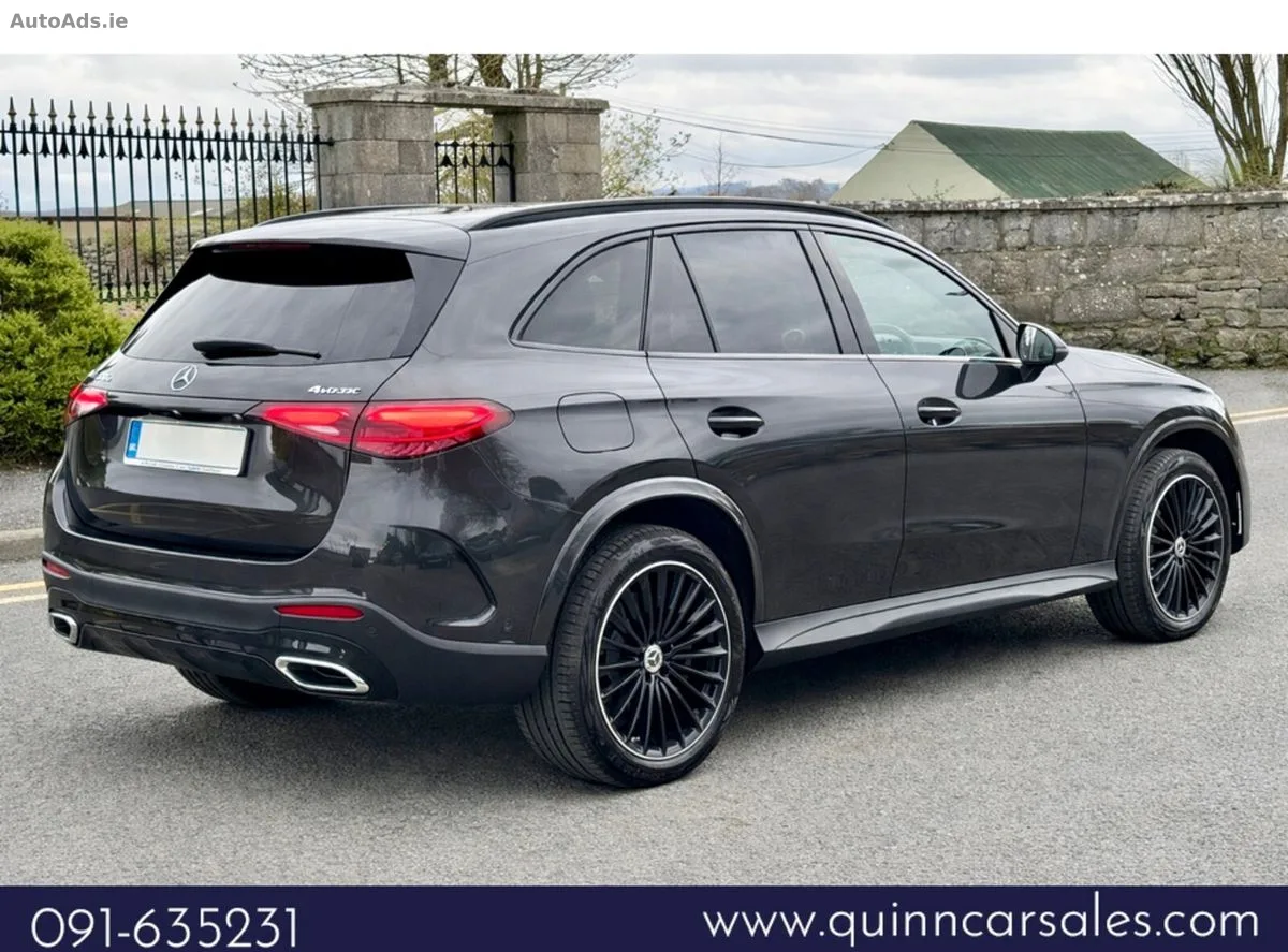 2026 Mercedes-Benz GLC – photo 3