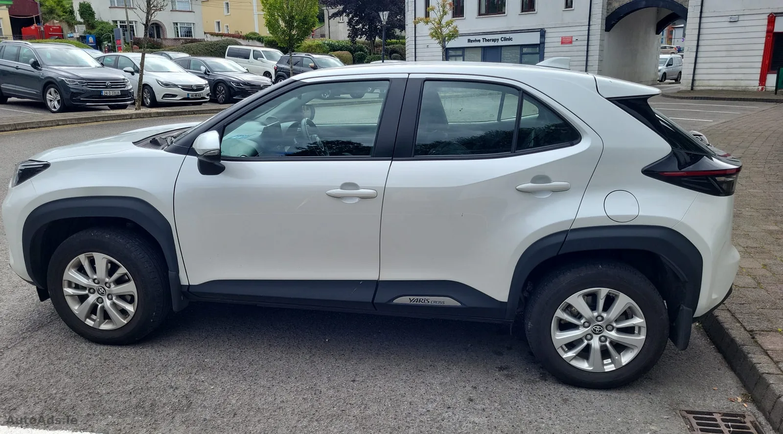 2025 Toyota Yaris Cross – photo 3