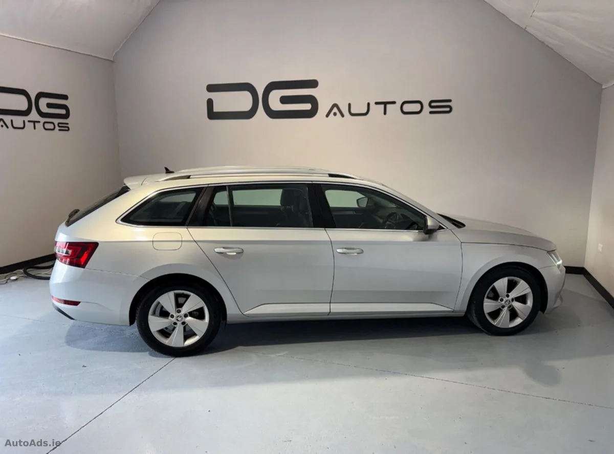 2018 Skoda Superb – photo 3