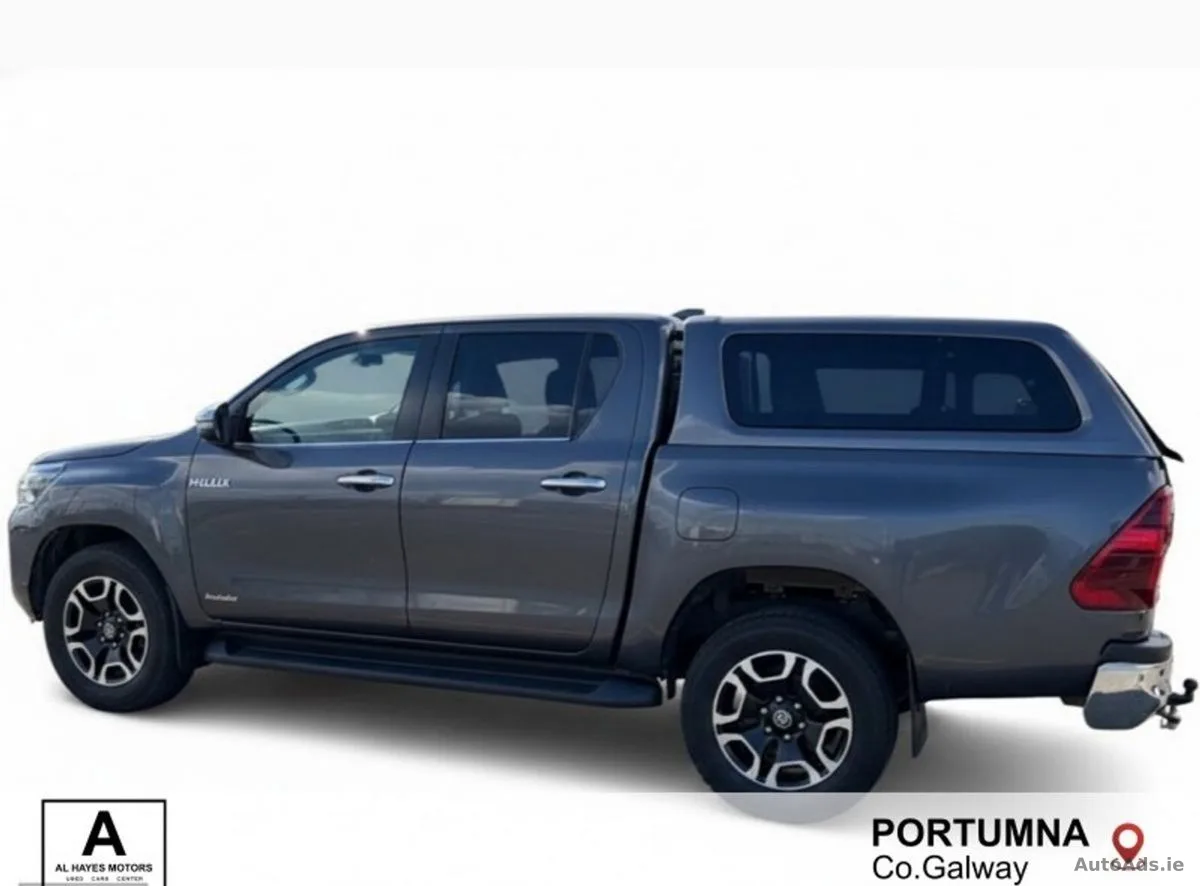 2022 Toyota Hilux – photo 8