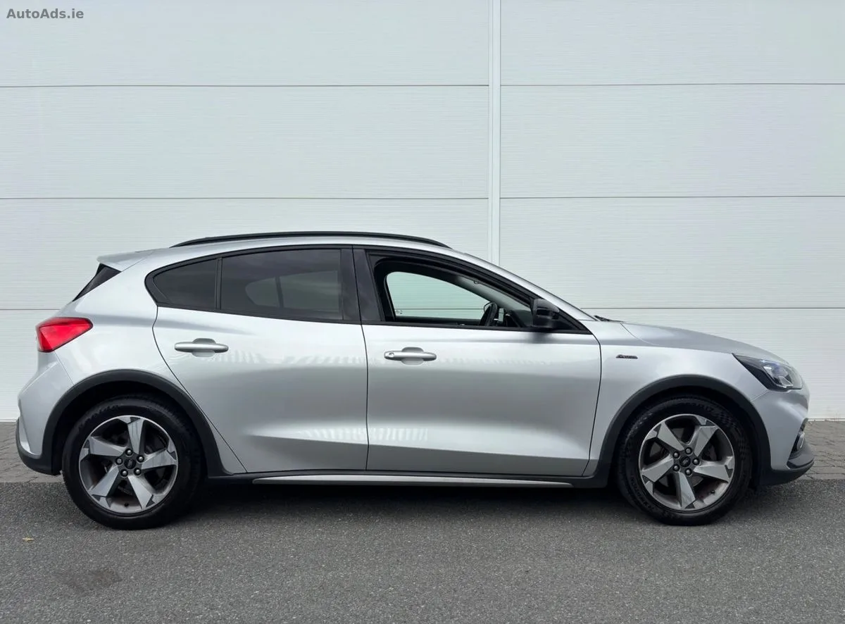 2021 Ford Focus – photo 12