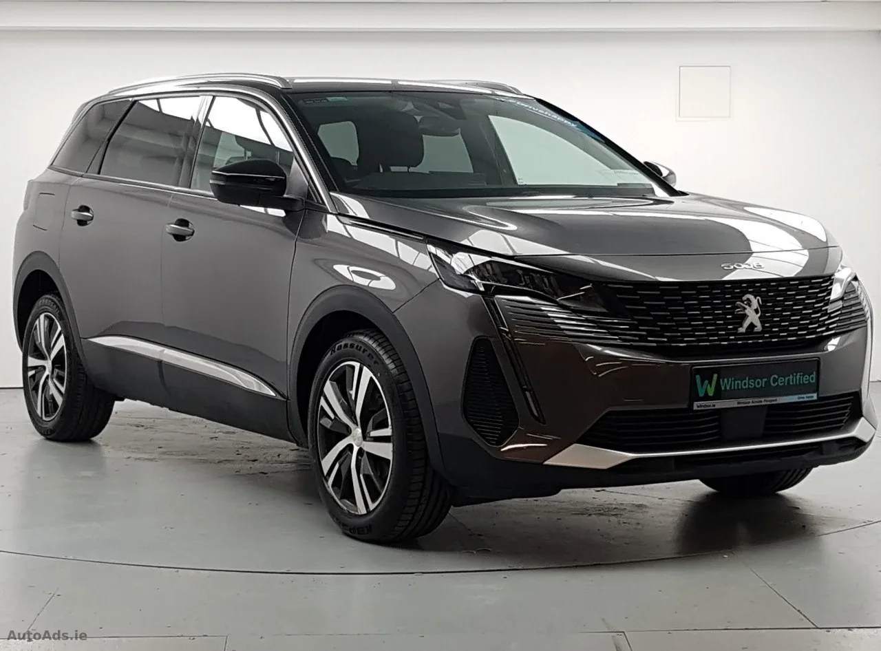 2023 Peugeot 5008