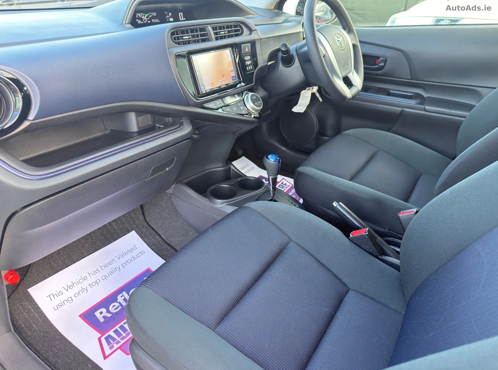 2017 Toyota Aqua – photo 15