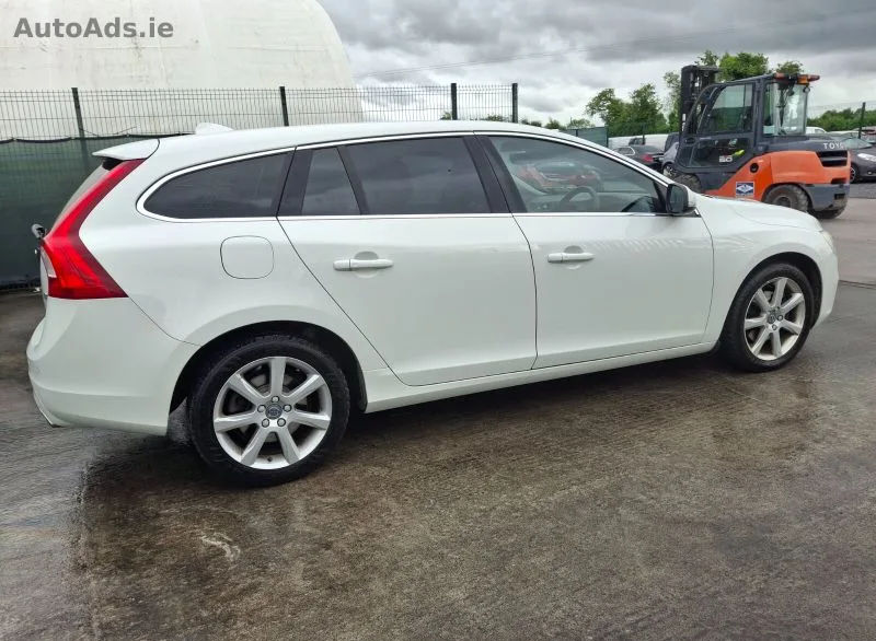 2017 Volvo V60 – photo 4