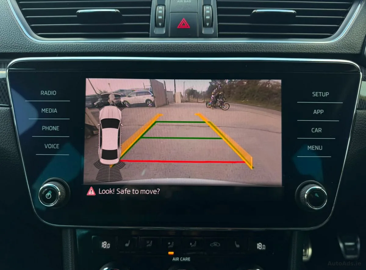 2018 Skoda Superb – photo 17