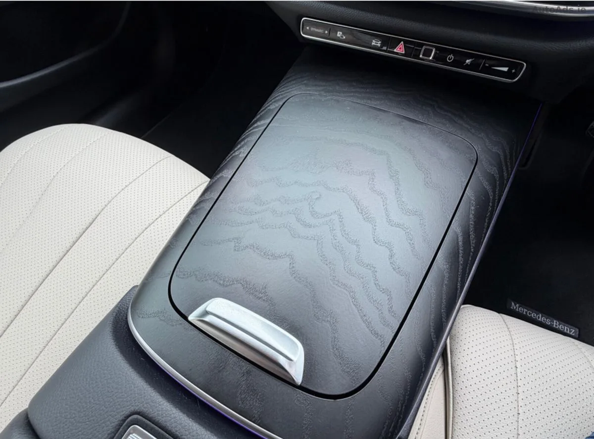 2025 Mercedes-Benz E-Class – photo 17