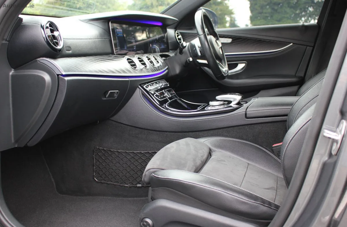 2017 Mercedes-Benz E-Class – photo 15