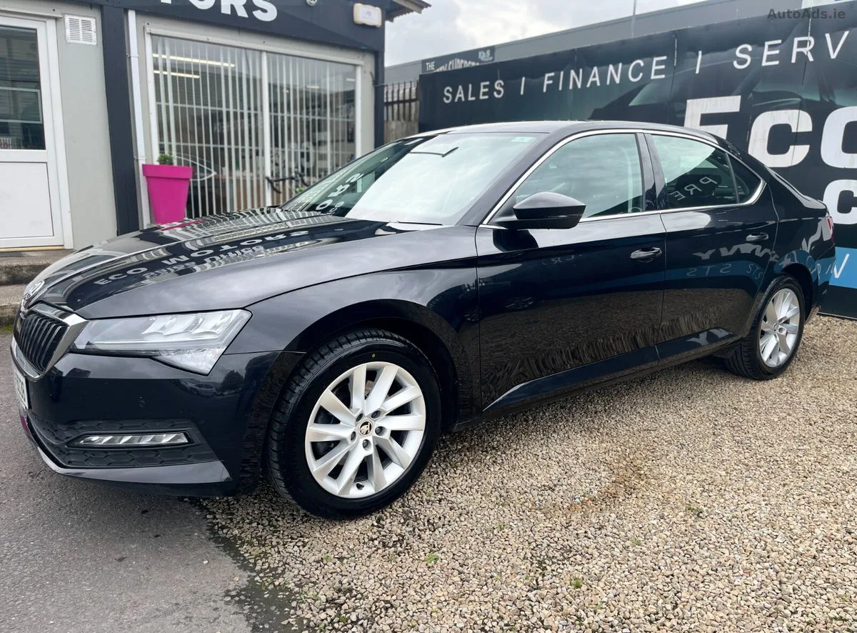 2023 Skoda Superb – photo 4