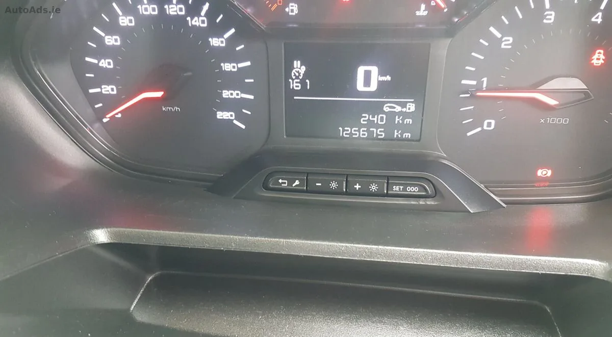 2021 Peugeot Partner – photo 11