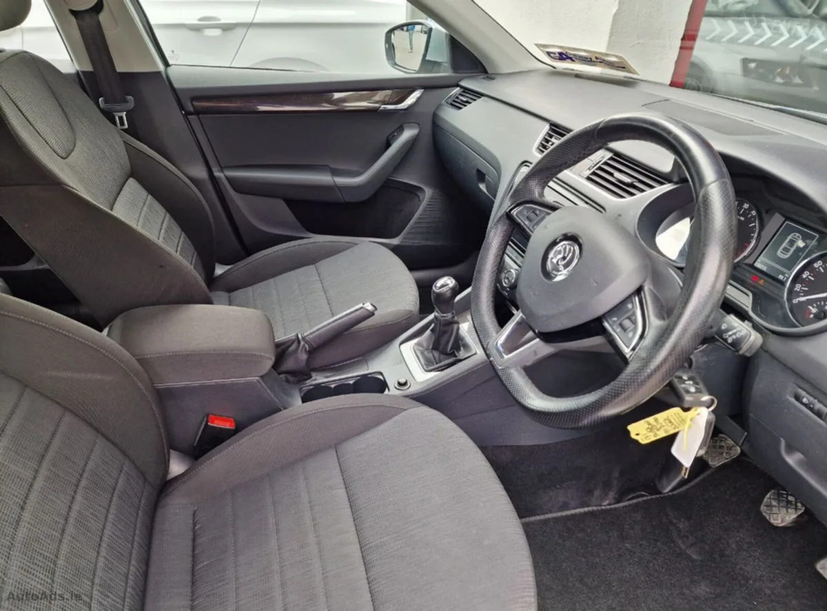 2017 Skoda Octavia – photo 16