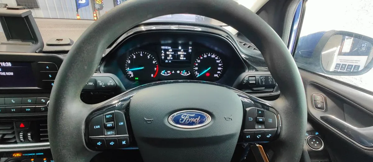 2018 Ford Fiesta – photo 17