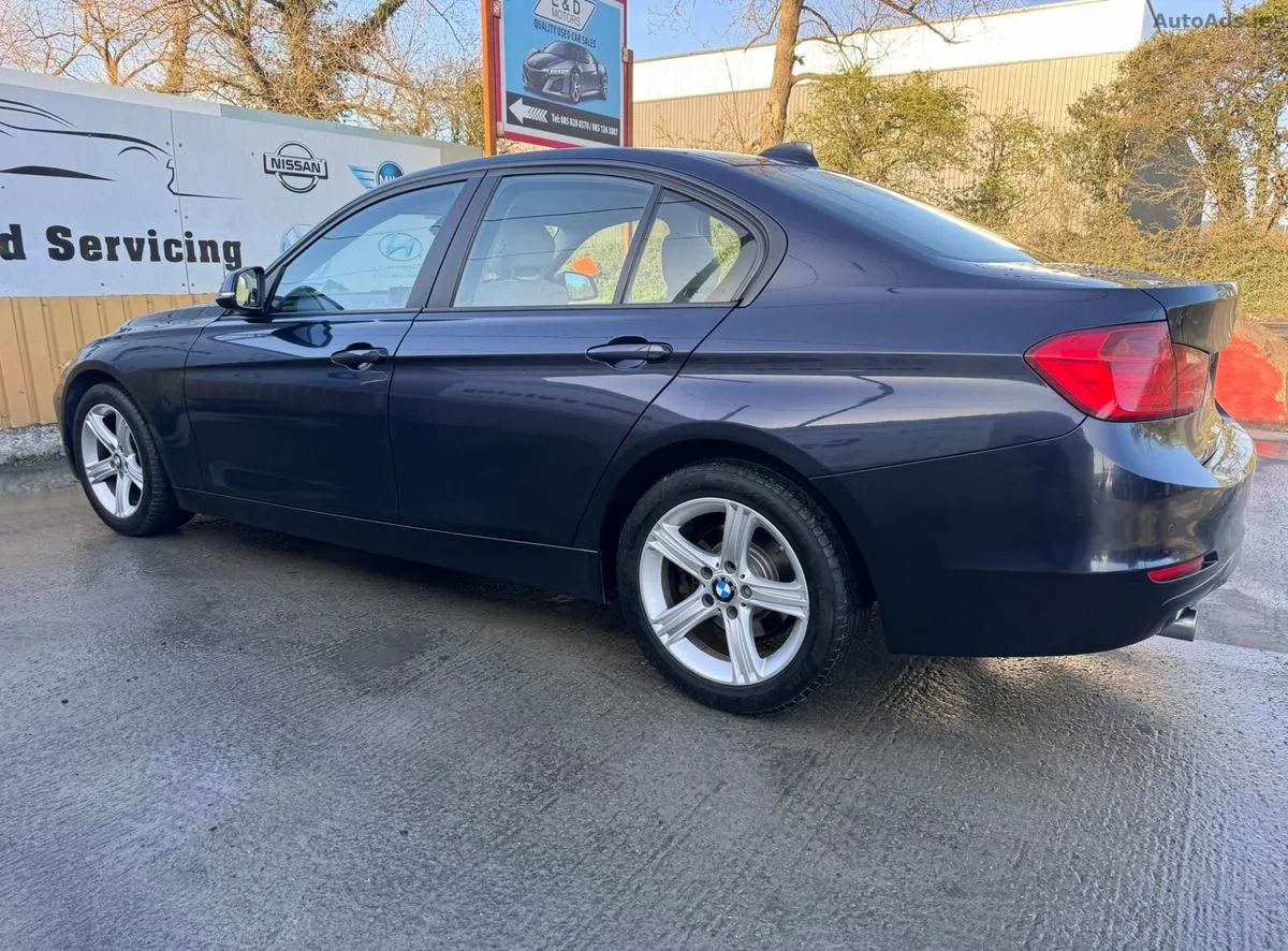 2015 BMW 3-Series – photo 2