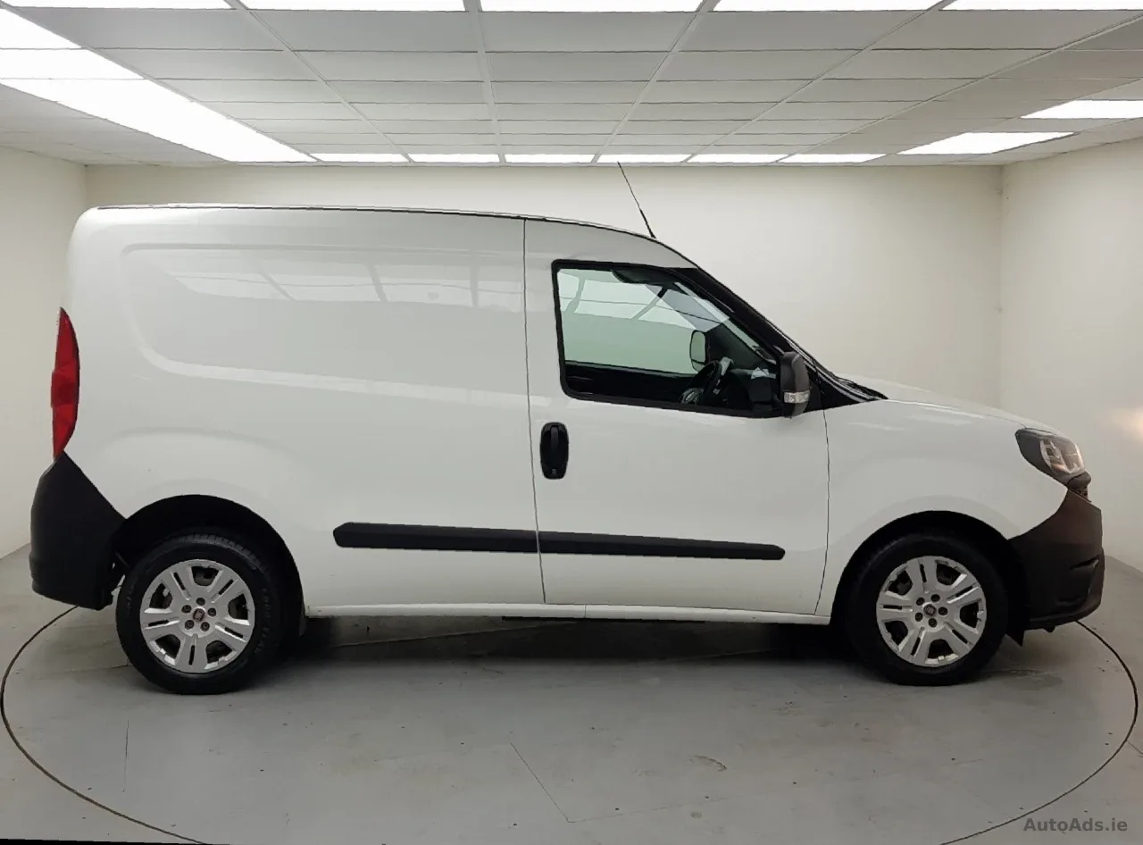 2023 Fiat Doblo – photo 10
