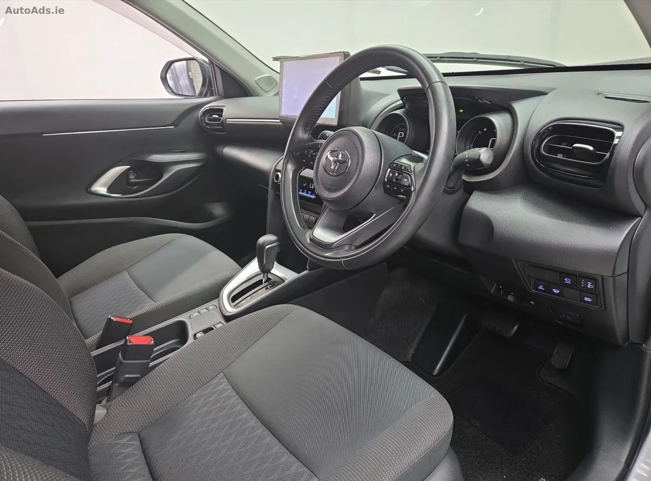 2023 Toyota Yaris Cross – photo 8