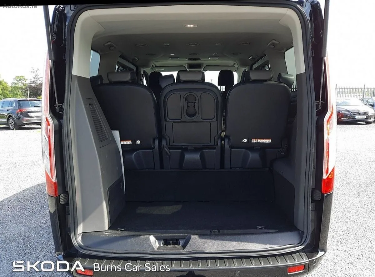 2023 Ford Tourneo Custom – photo 10