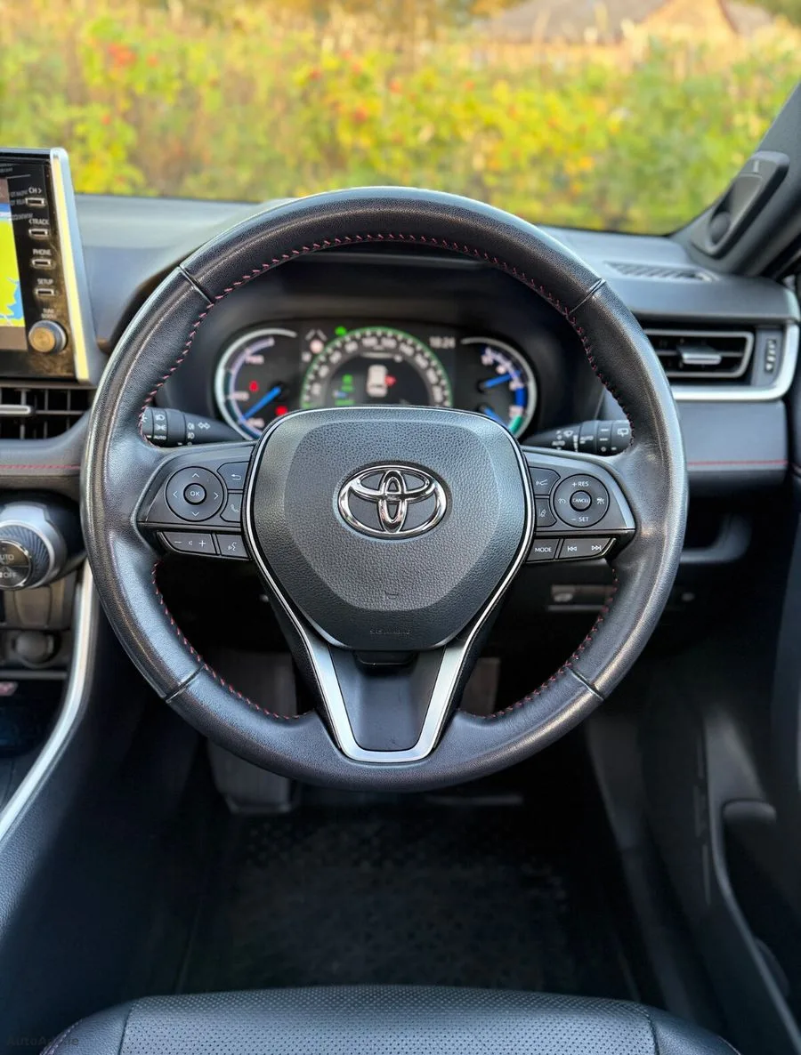 2022 Toyota RAV4 – photo 18